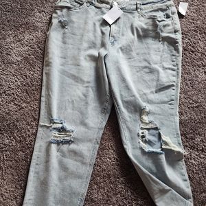Vervet Distressed Mom Jeans BNWT 20w